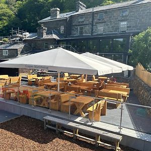 Grapes Hotel, Bar & Restaurant Snowdonia Nr Zip World